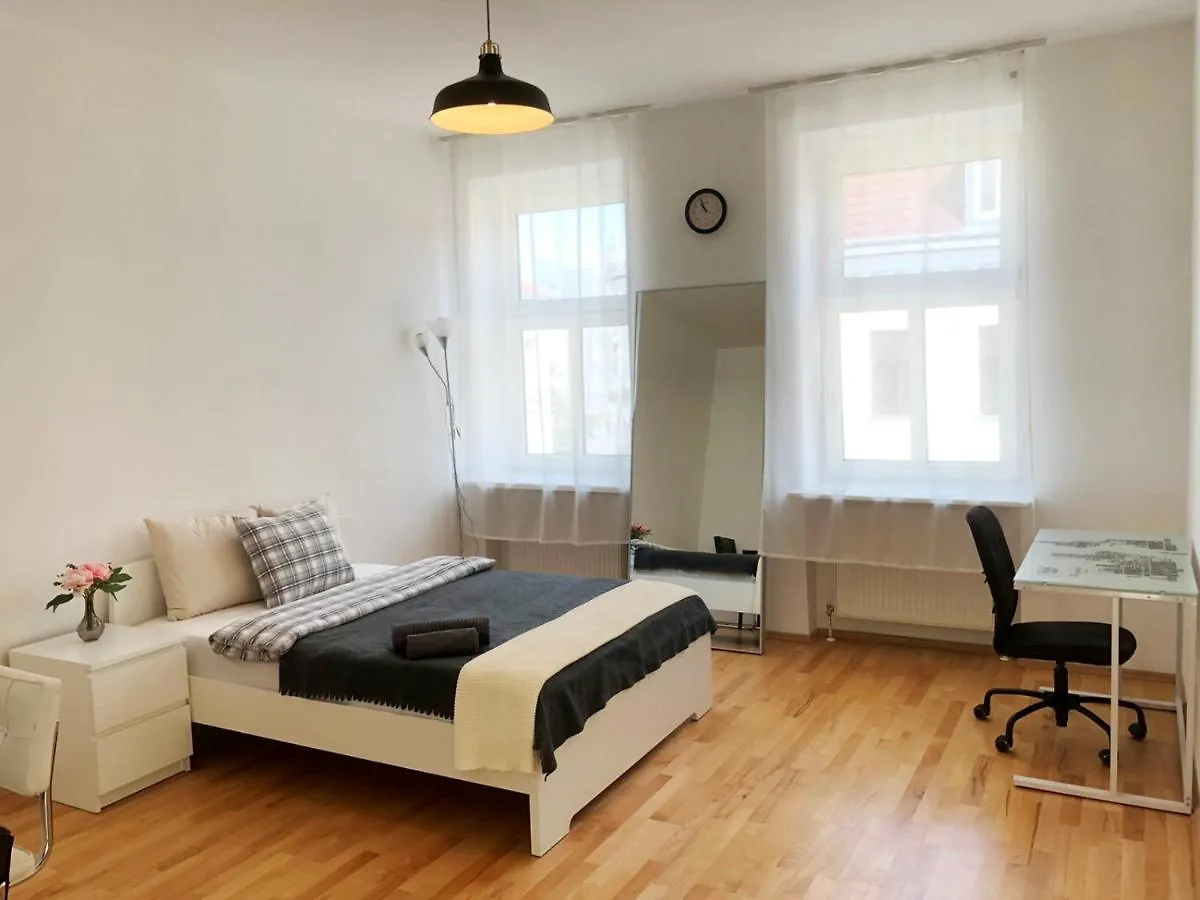 Home Away From Home Wien